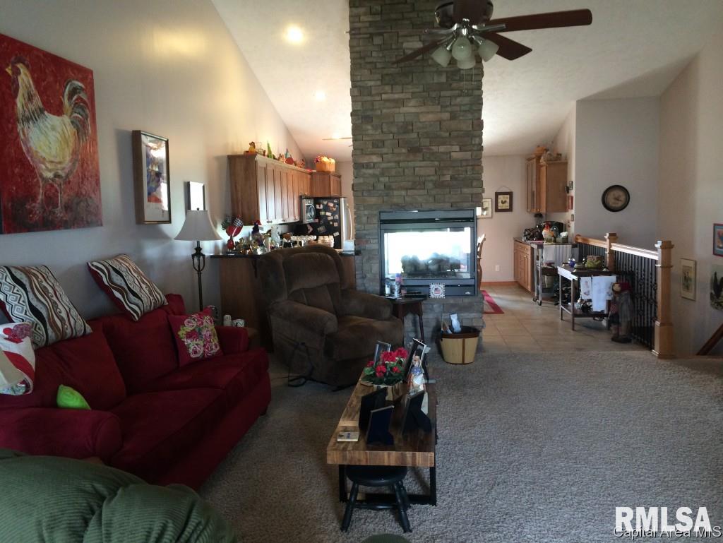705 Heathrow Lane Rochester, IL 62563 - Photo 14 of 15