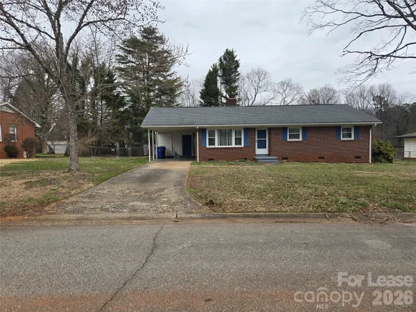 front view of house with a yard