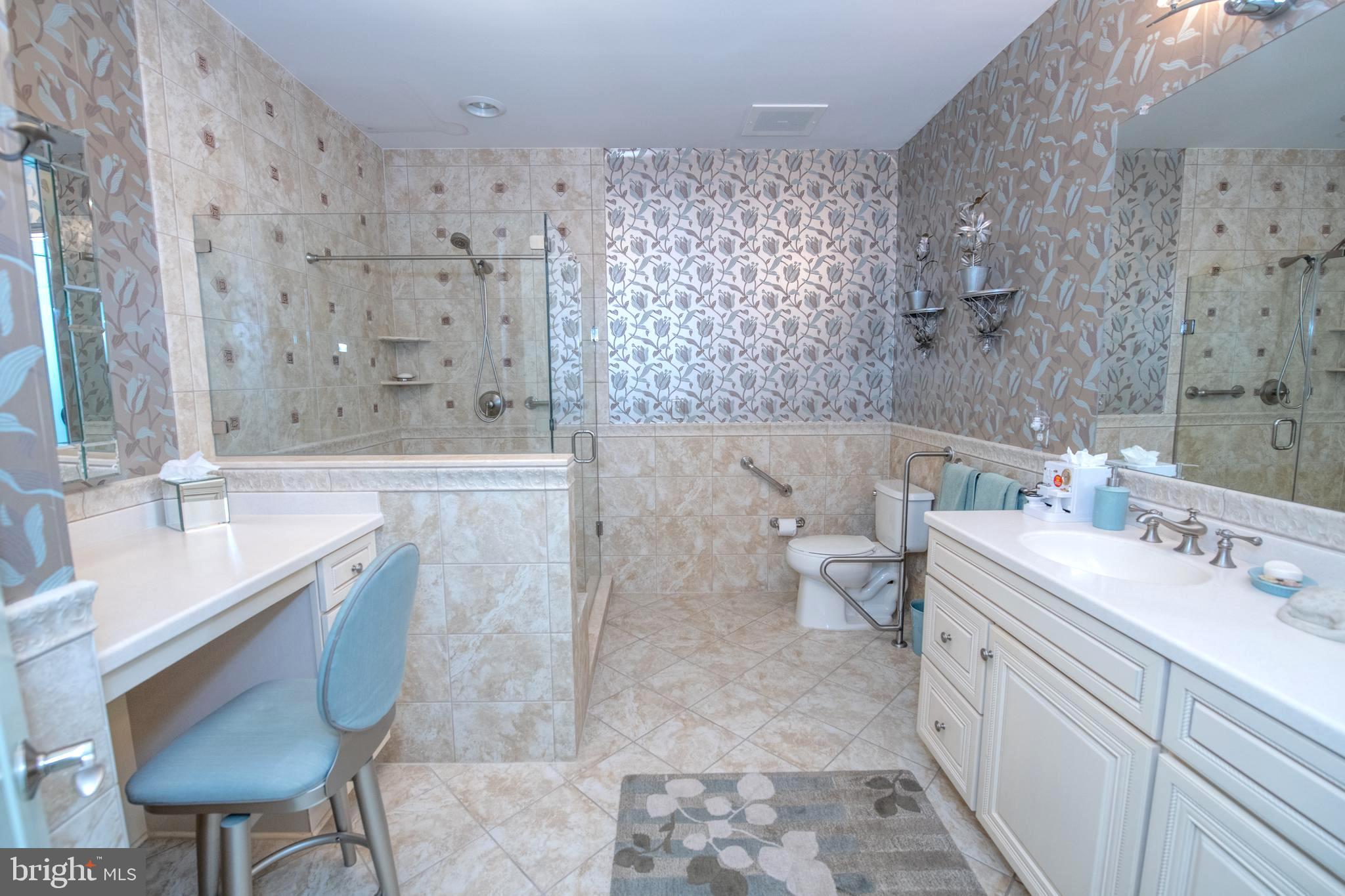 434 Carson Terrace Huntingdon Valley, PA 19006 - Photo 19 of 32 Primary Bathroom