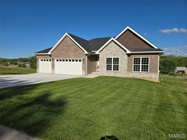 $479,000 | 38 Wedgewood Drive, Union, MO 63084