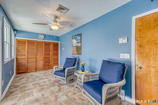 $450,000 | 28 Glenview Drive, Berlin, CT 06037