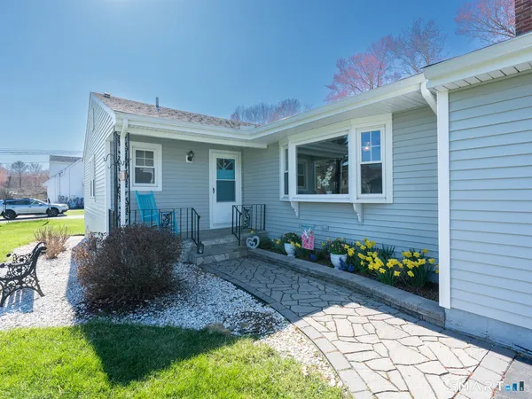 $450,000 | 28 Glenview Drive, Berlin, CT 06037