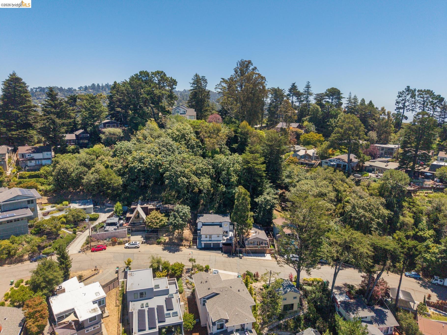 6756 Snake Road Oakland, CA 94611 - Photo 50 of 52