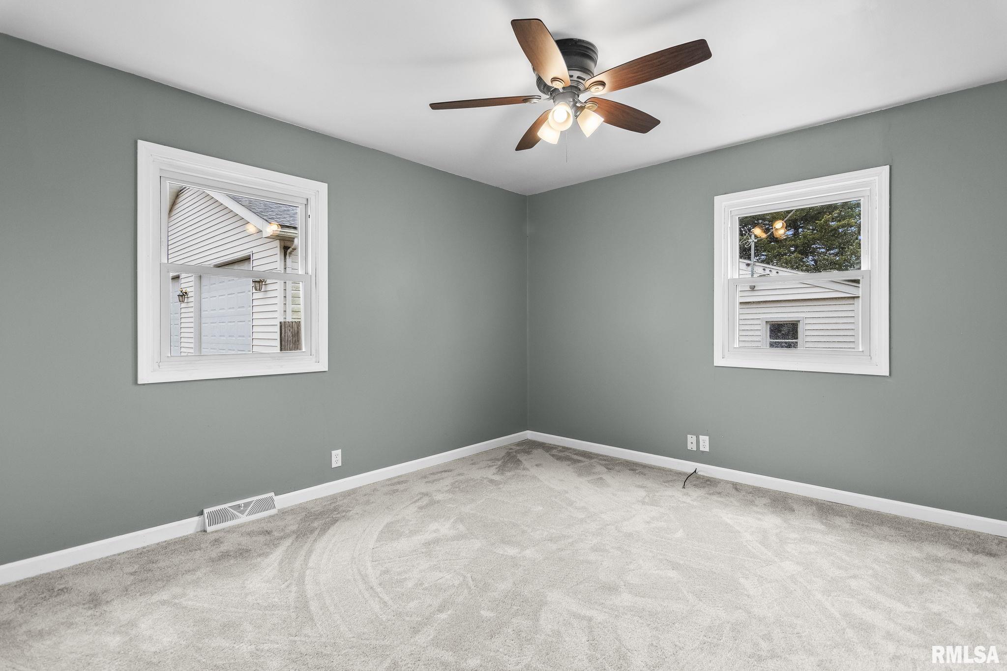 3163 Carman Avenue Springfield, IL 62703 - Photo 15 of 30