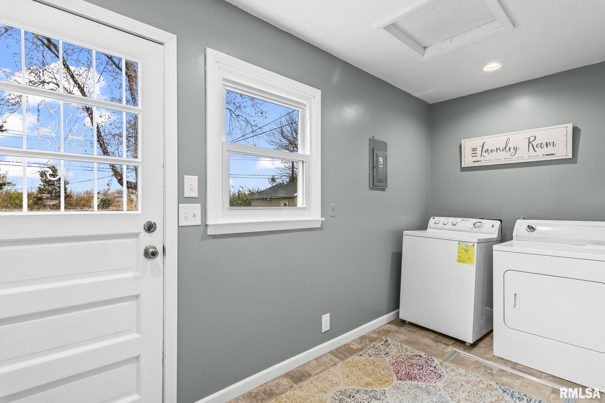 3163 Carman Avenue Springfield, IL 62703 - Photo 19 of 30