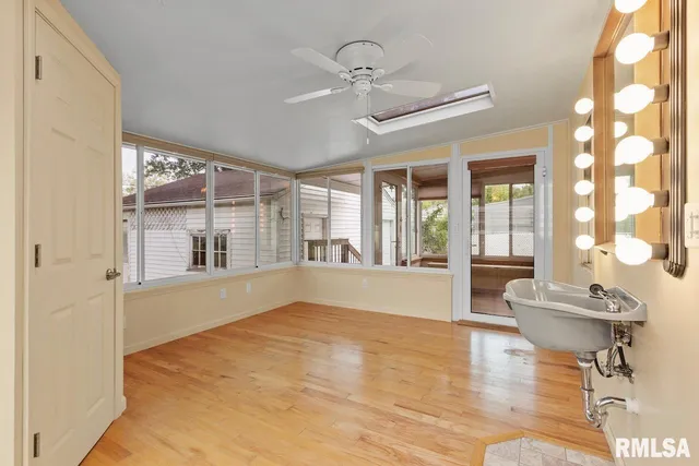 $1,600 | 5029 North Best Street, Peoria Heights, IL 61616