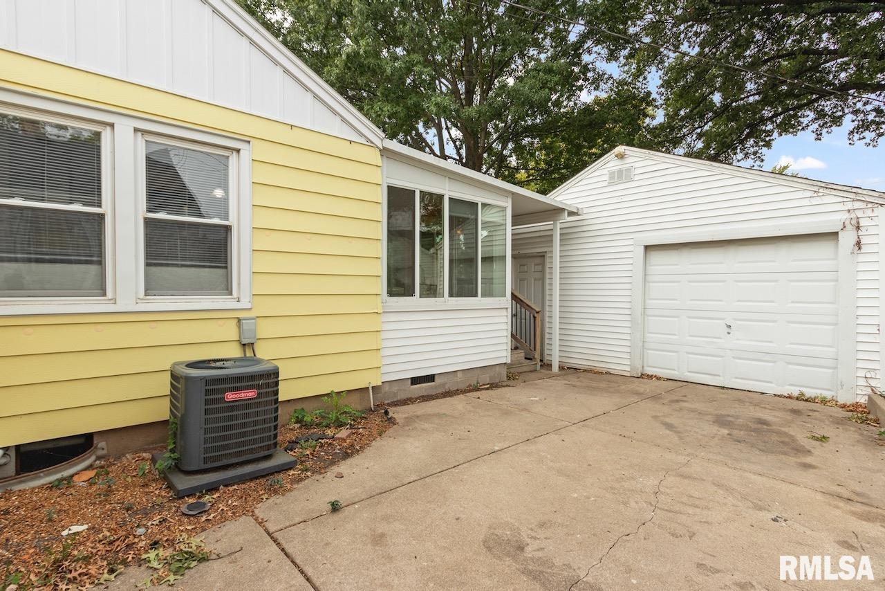 5029 North Best Street Peoria Heights, IL 61616 - Photo 26 of 31