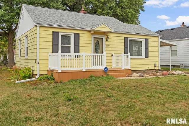 $1,600 | 5029 North Best Street, Peoria Heights, IL 61616