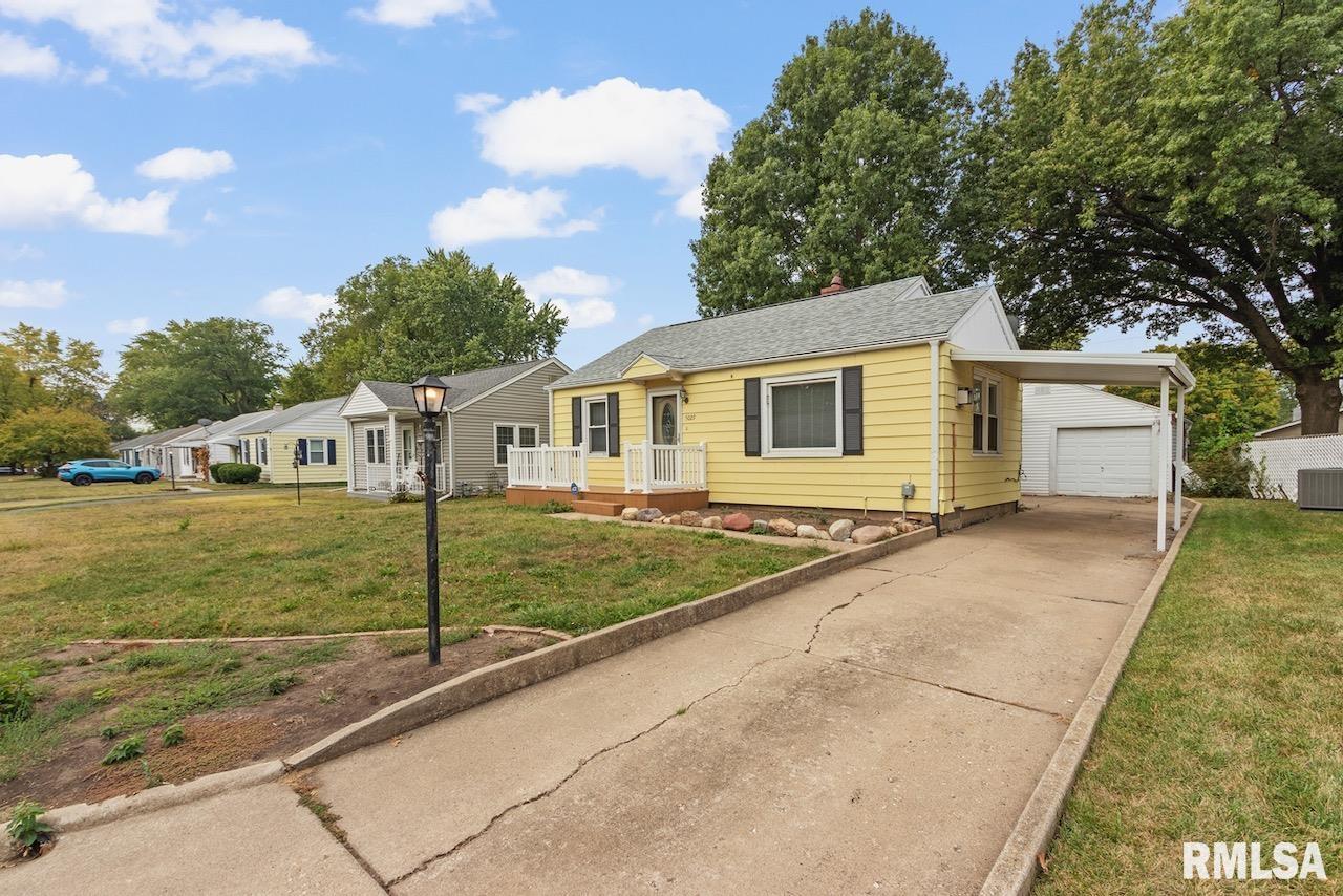 5029 North Best Street Peoria Heights, IL 61616 - Photo 5 of 31