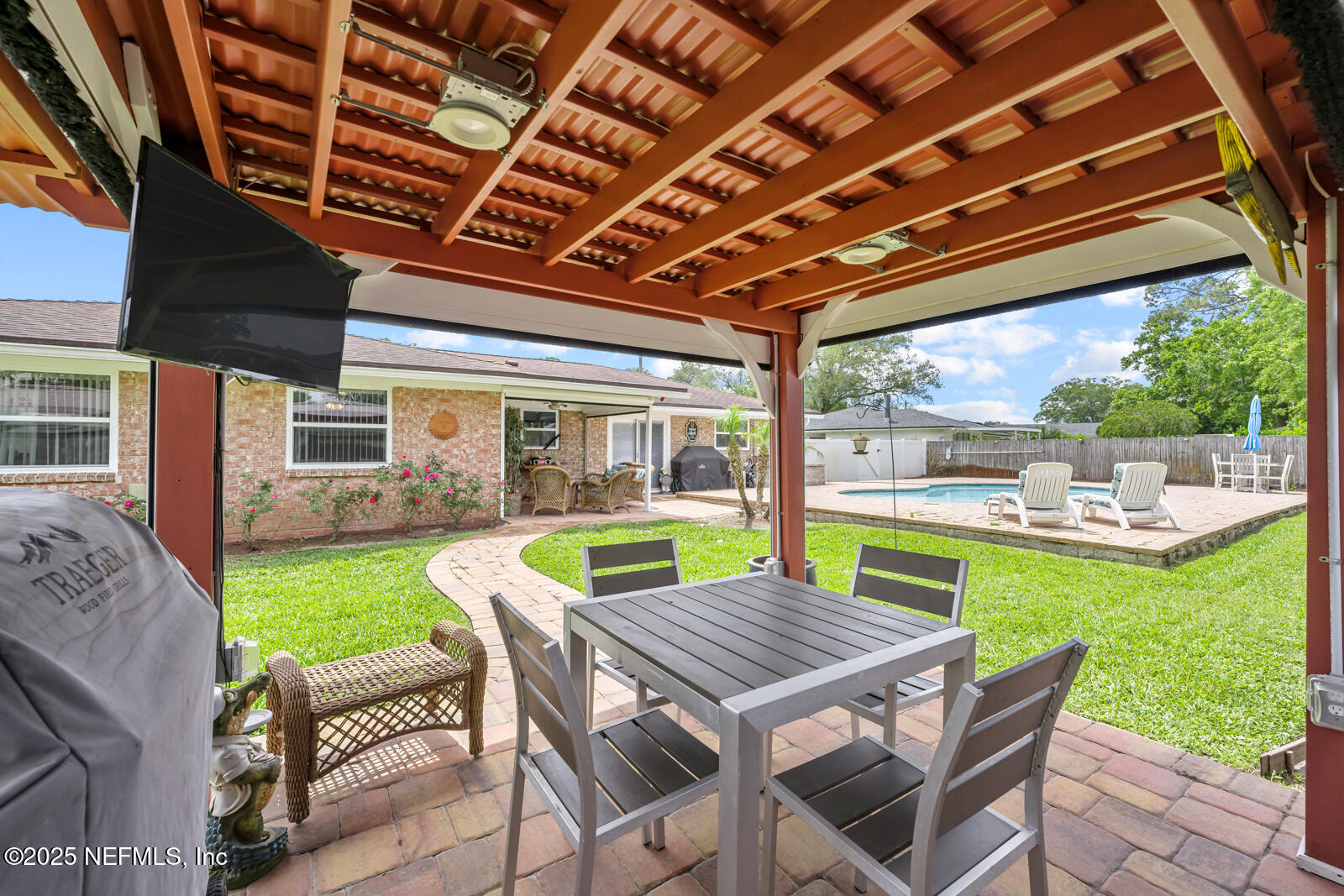 706 Montego Road East Jacksonville, FL 32216 - Photo 45 of 49 706 Montego Rd E_32216-35