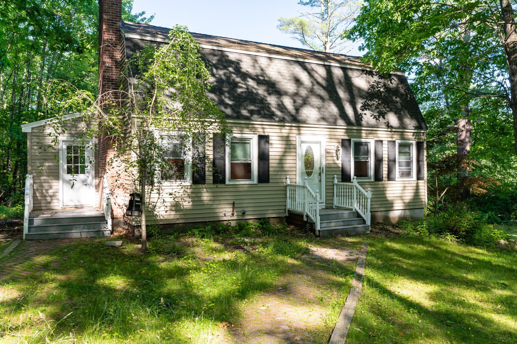 25 Stark Road Derry, NH 03038 - Photo 1 of 34