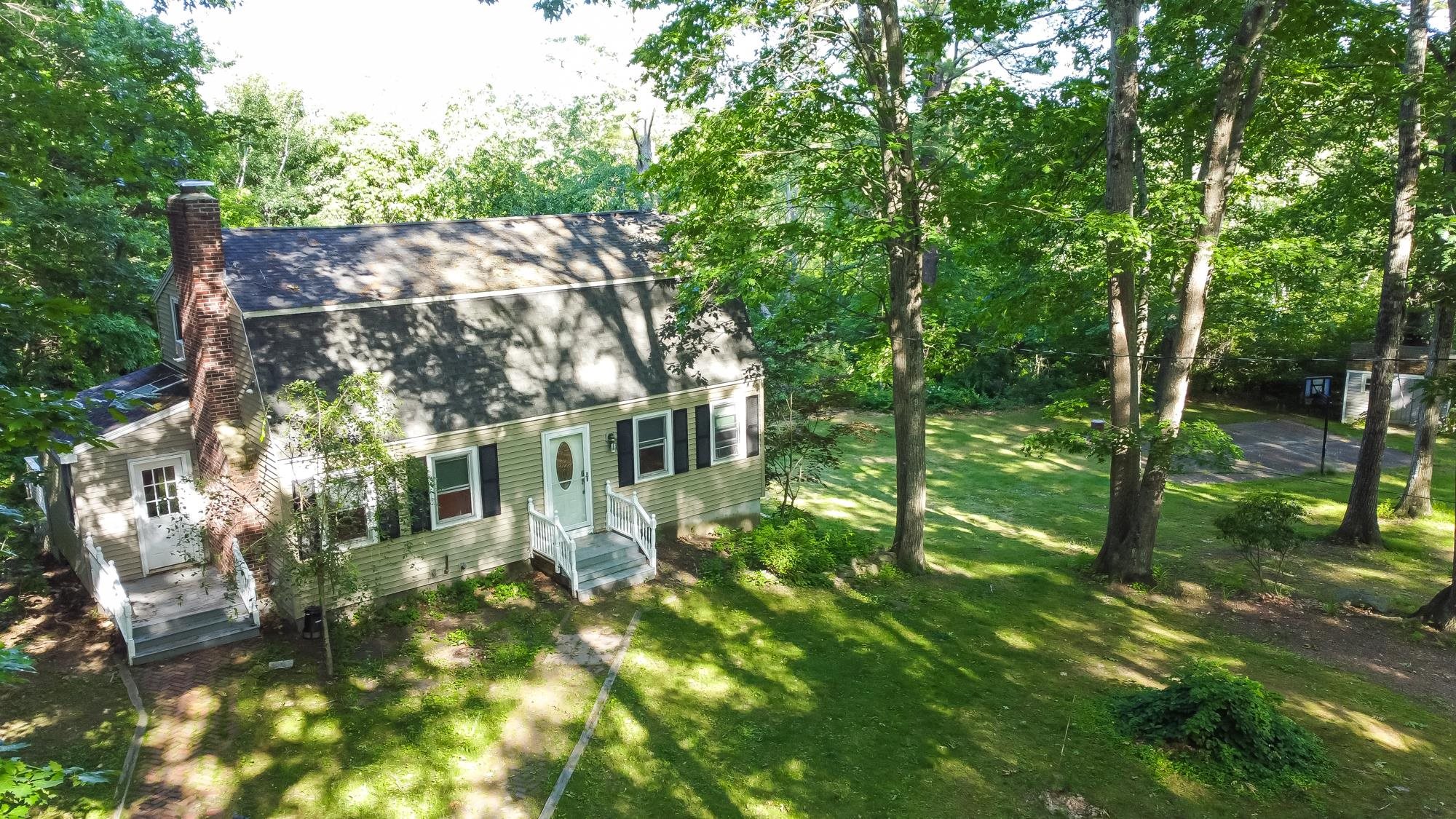 25 Stark Road Derry, NH 03038 - Photo 6 of 34