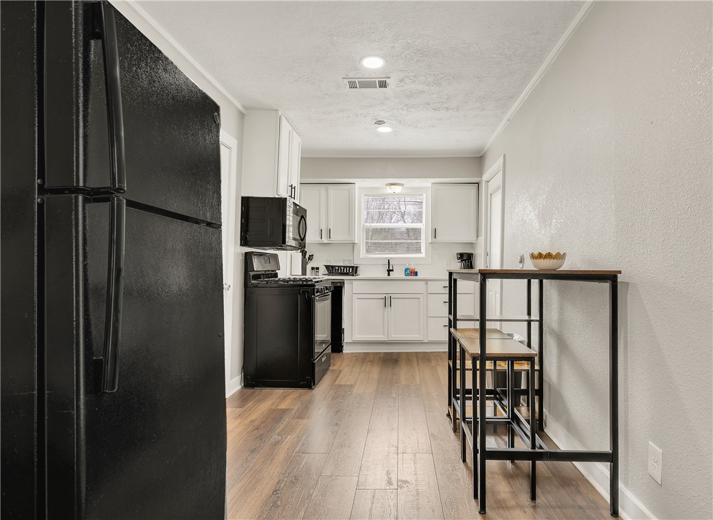 1319 Antone Street Bryan, TX 77803 - Photo 25 of 37