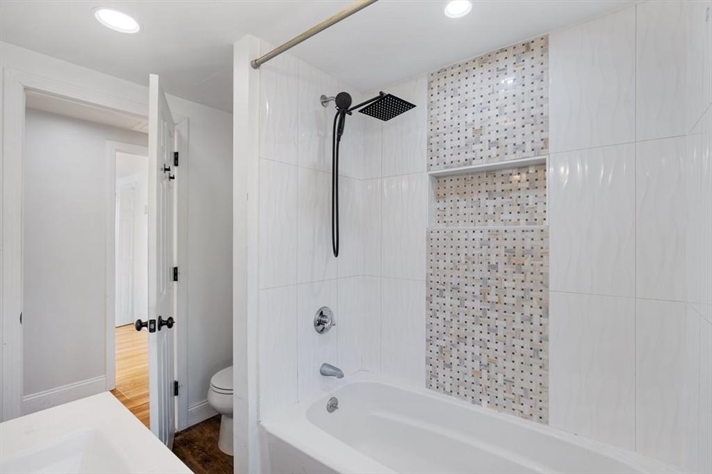 104 Finlay Road Orleans, MA 02653 - Photo 12 of 39 Gallery Image 12
