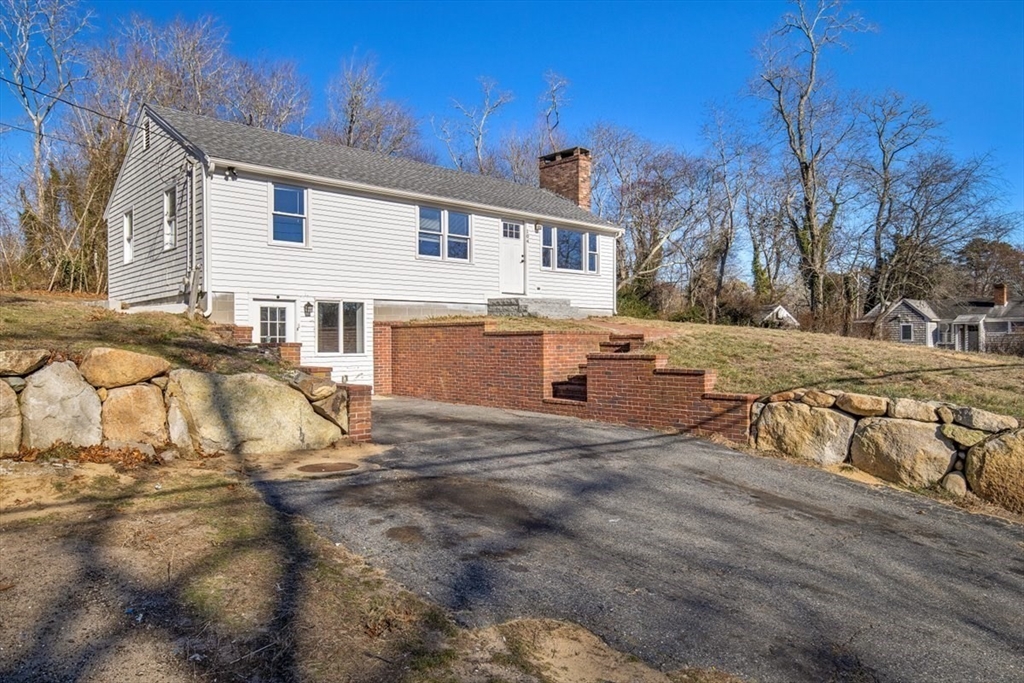 104 Finlay Road Orleans, MA 02653 - Photo 33 of 39 Gallery Image 33