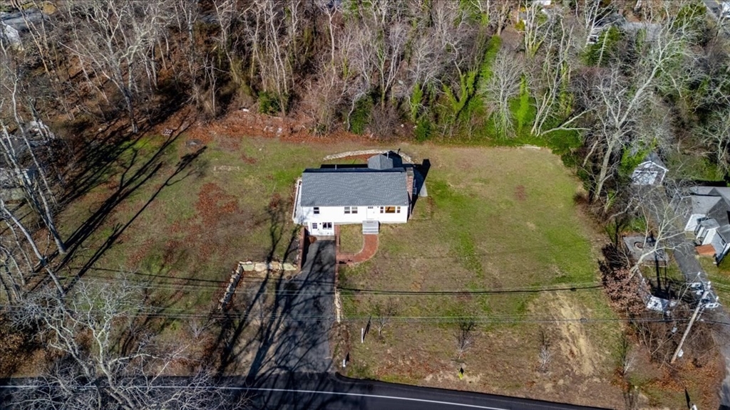 104 Finlay Road Orleans, MA 02653 - Photo 37 of 39 Gallery Image 37