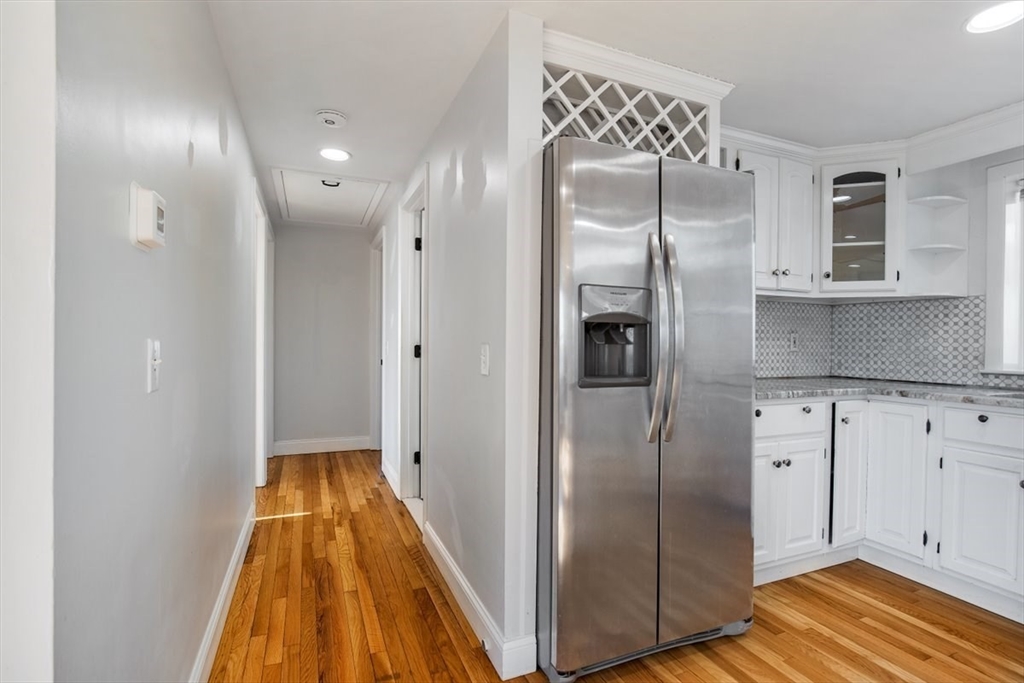 104 Finlay Road Orleans, MA 02653 - Photo 10 of 39 Gallery Image 10