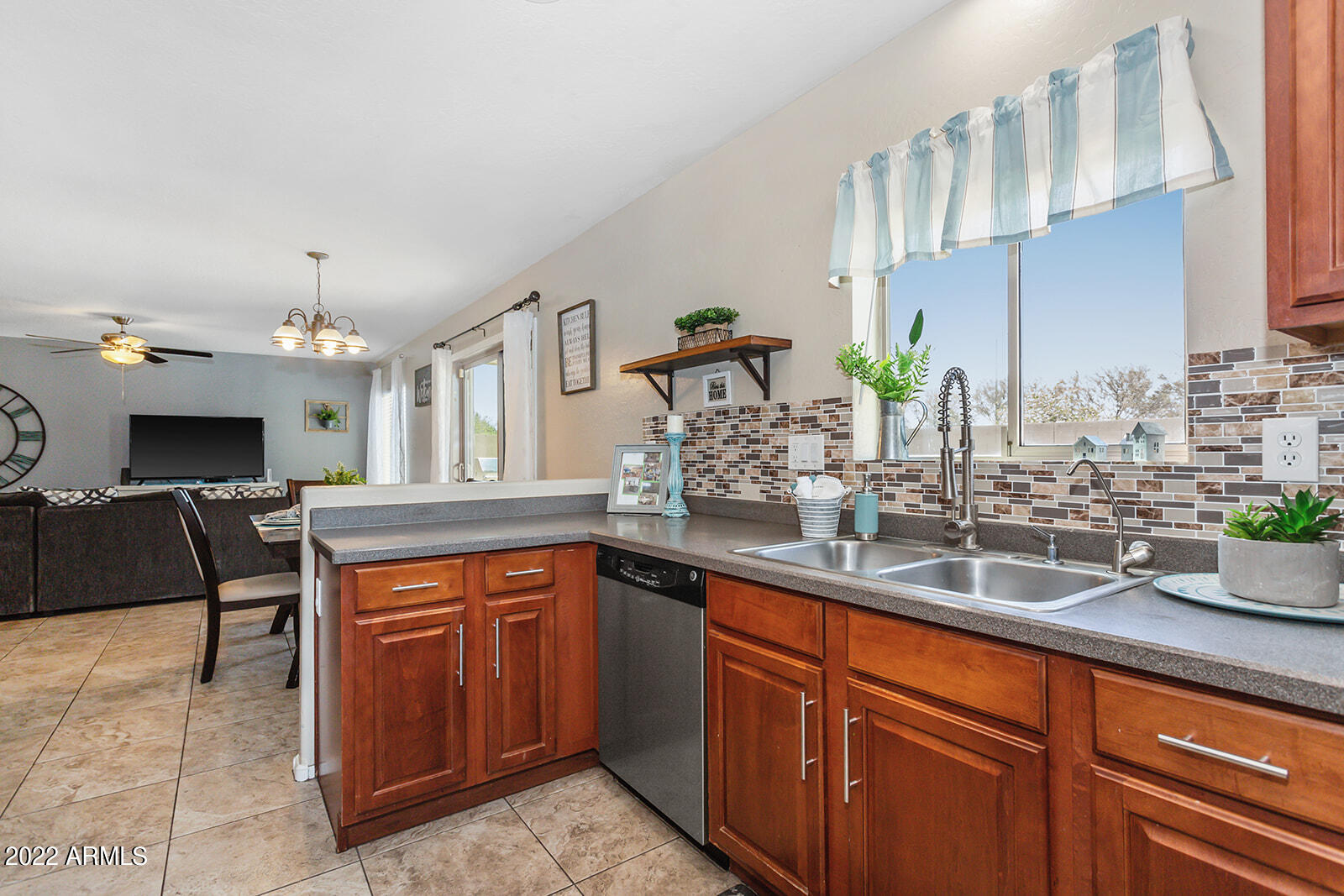 17825 West Boca Raton Road Surprise, AZ 85388 - Photo 15 of 41 1V7A8043