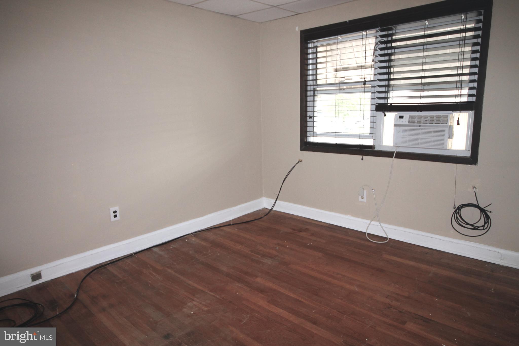 1258 Haverhill Road Baltimore, MD 21229 - Photo 11 of 22 Gallery Image 11