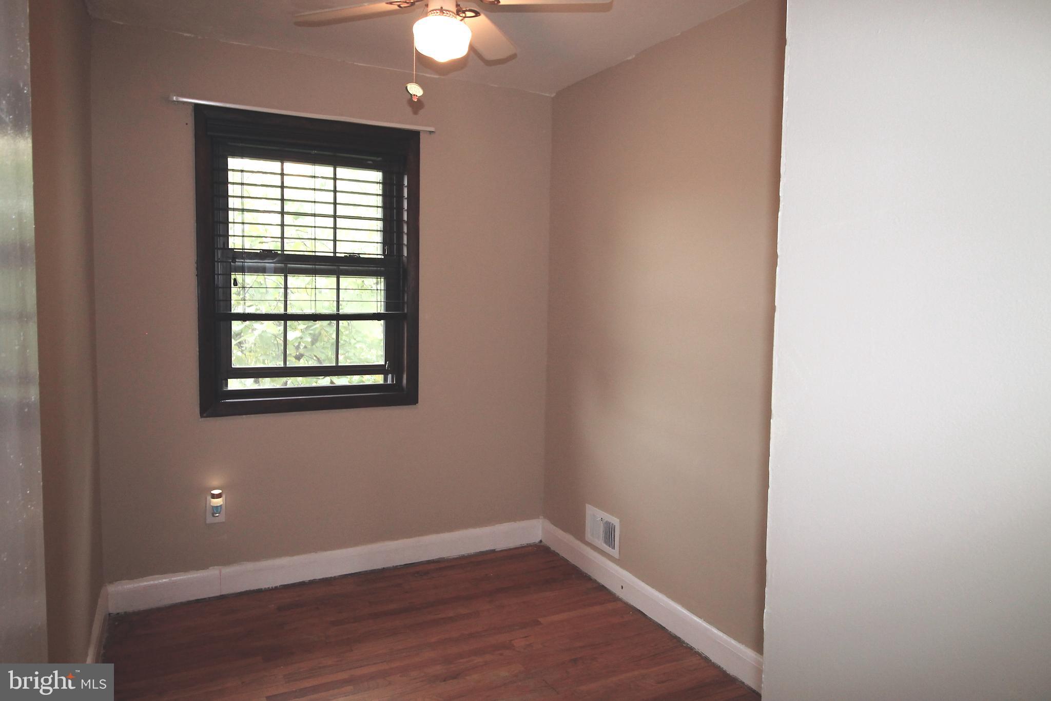 1258 Haverhill Road Baltimore, MD 21229 - Photo 14 of 22 Gallery Image 14
