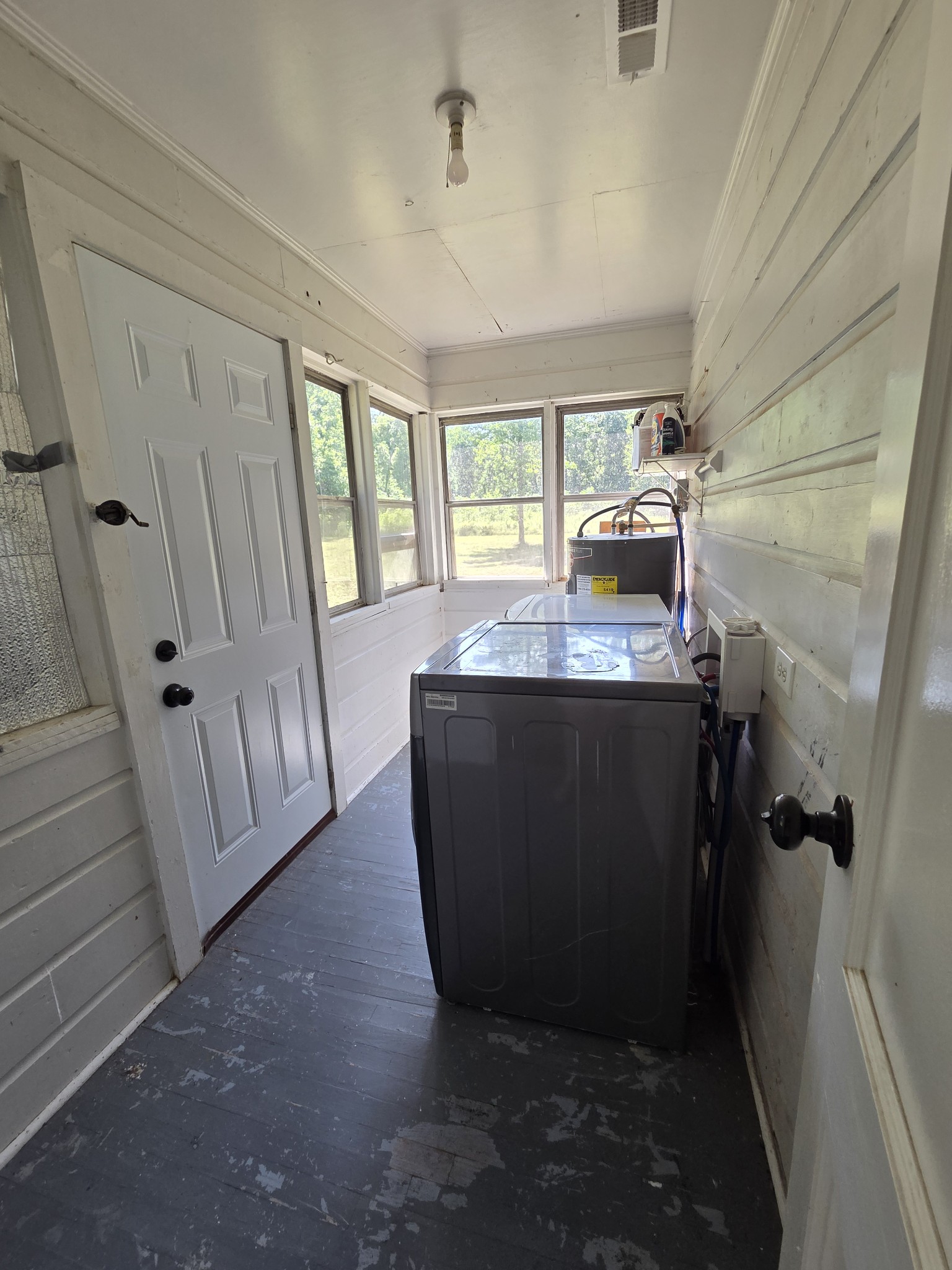 1316 Owl Hollow Road Linden, TN 37096 - Photo 9 of 15
