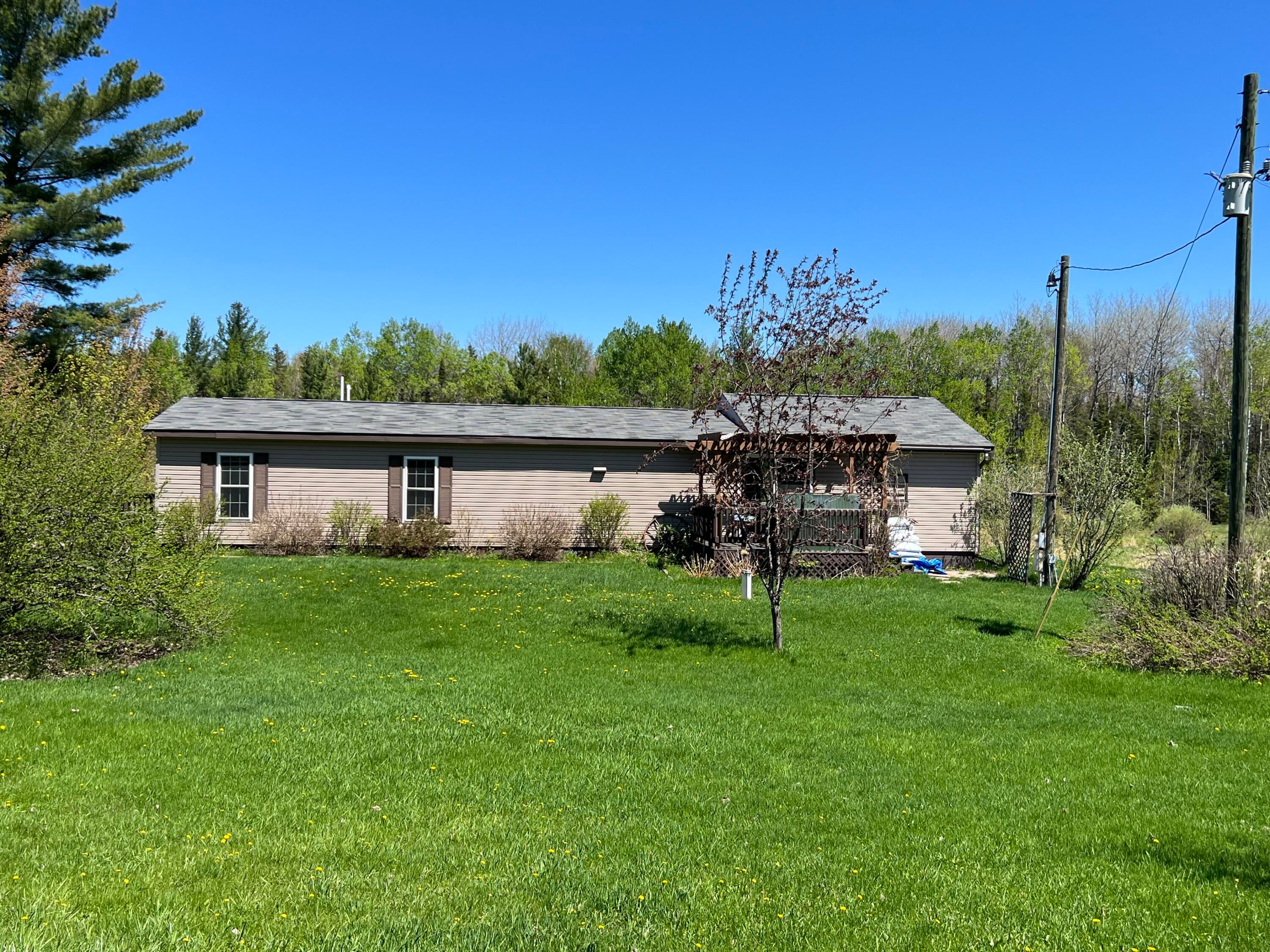 8845 South Ridge Road Sault Ste. Marie, MI 49783 - Photo 27 of 27 Gallery Image 27