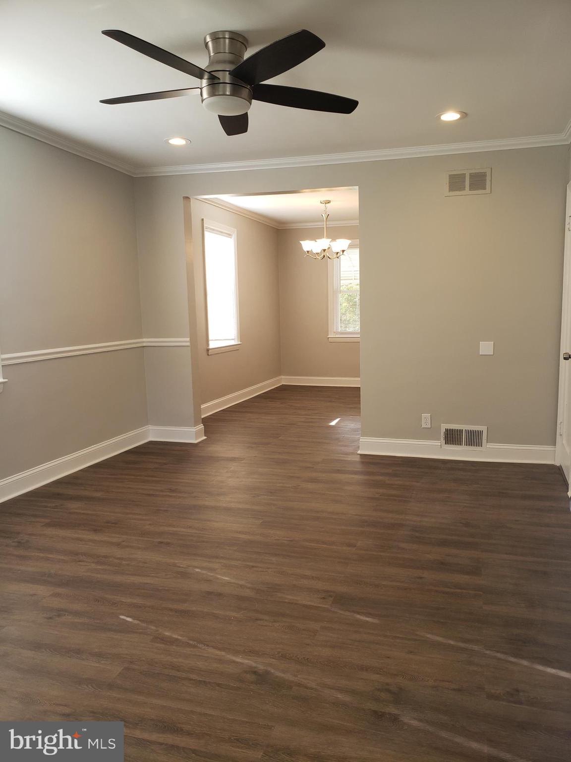 4548 Mountview Road Baltimore, MD 21229 - Photo 4 of 28 Gallery Image 4