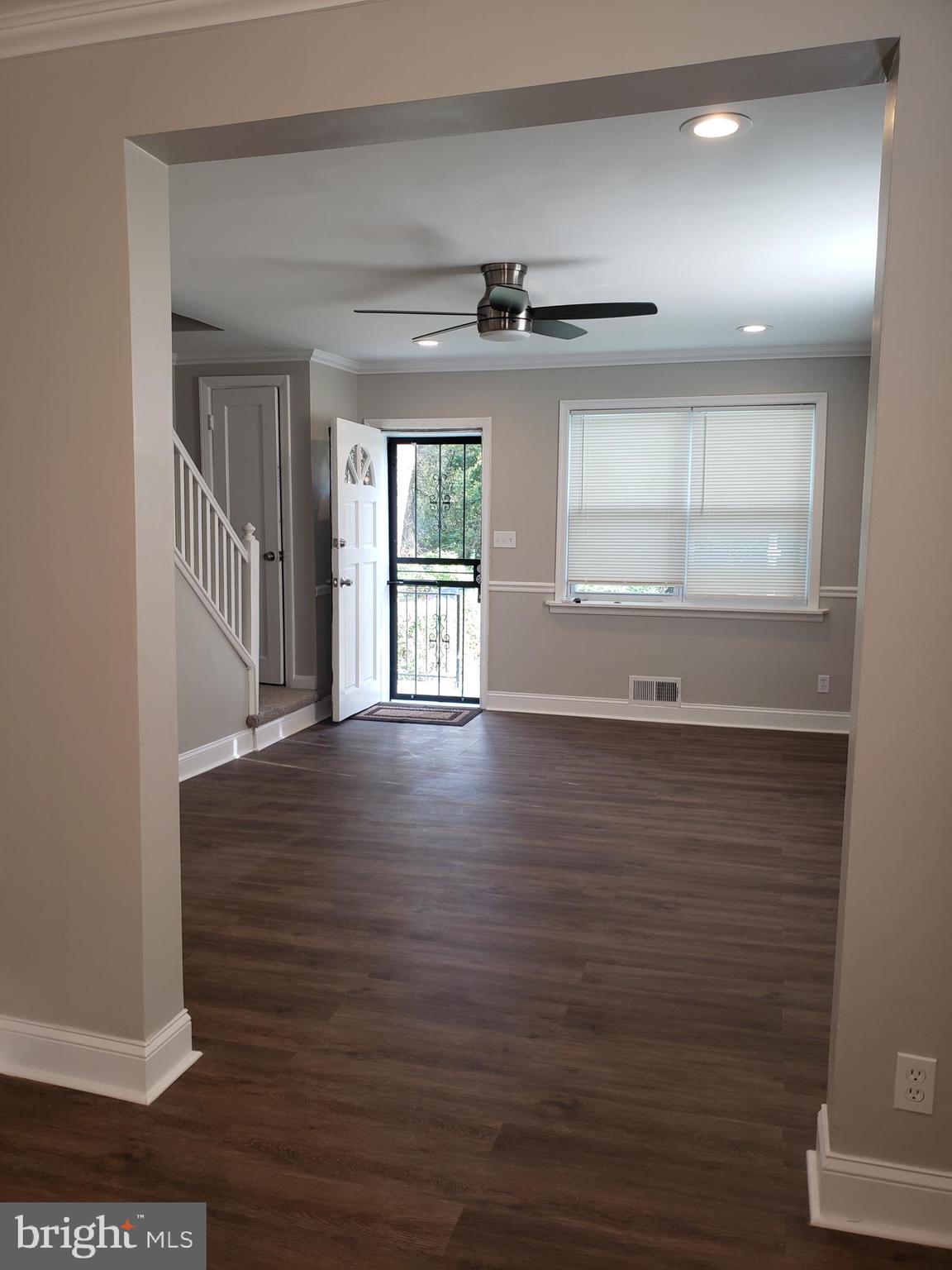 4548 Mountview Road Baltimore, MD 21229 - Photo 8 of 28 Gallery Image 8