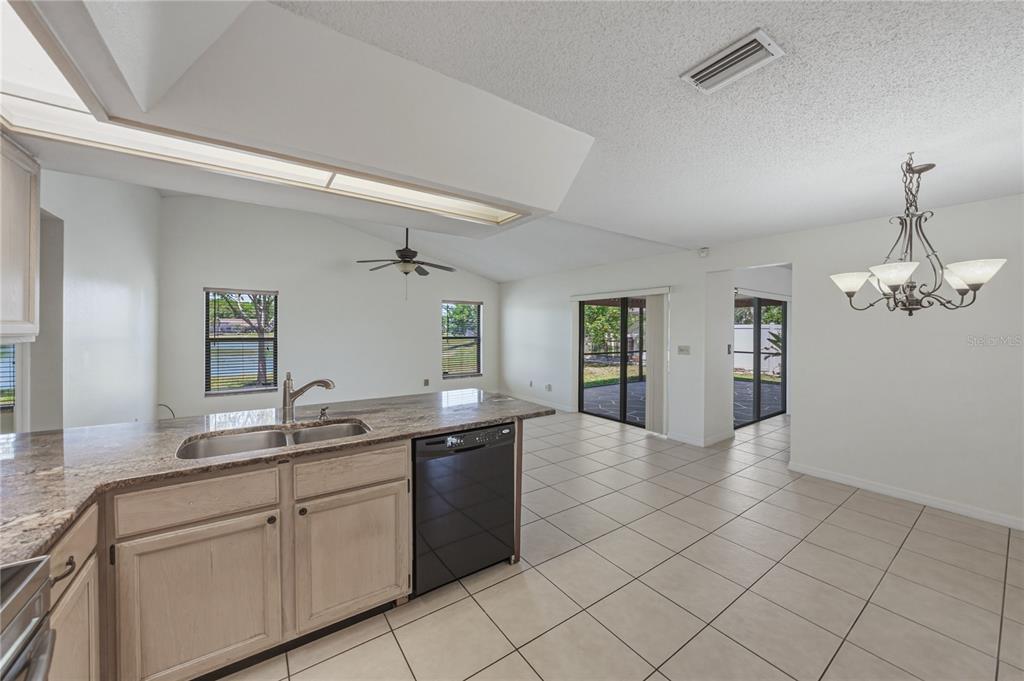 2104 Haydon Court Brandon, FL 33511 - Photo 28 of 92