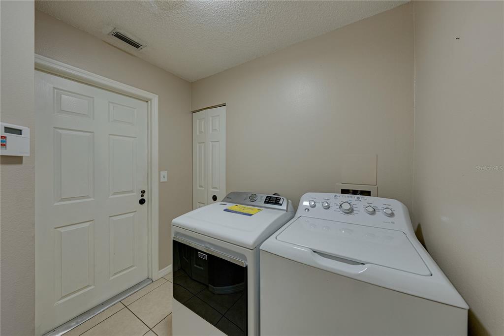 2104 Haydon Court Brandon, FL 33511 - Photo 45 of 92