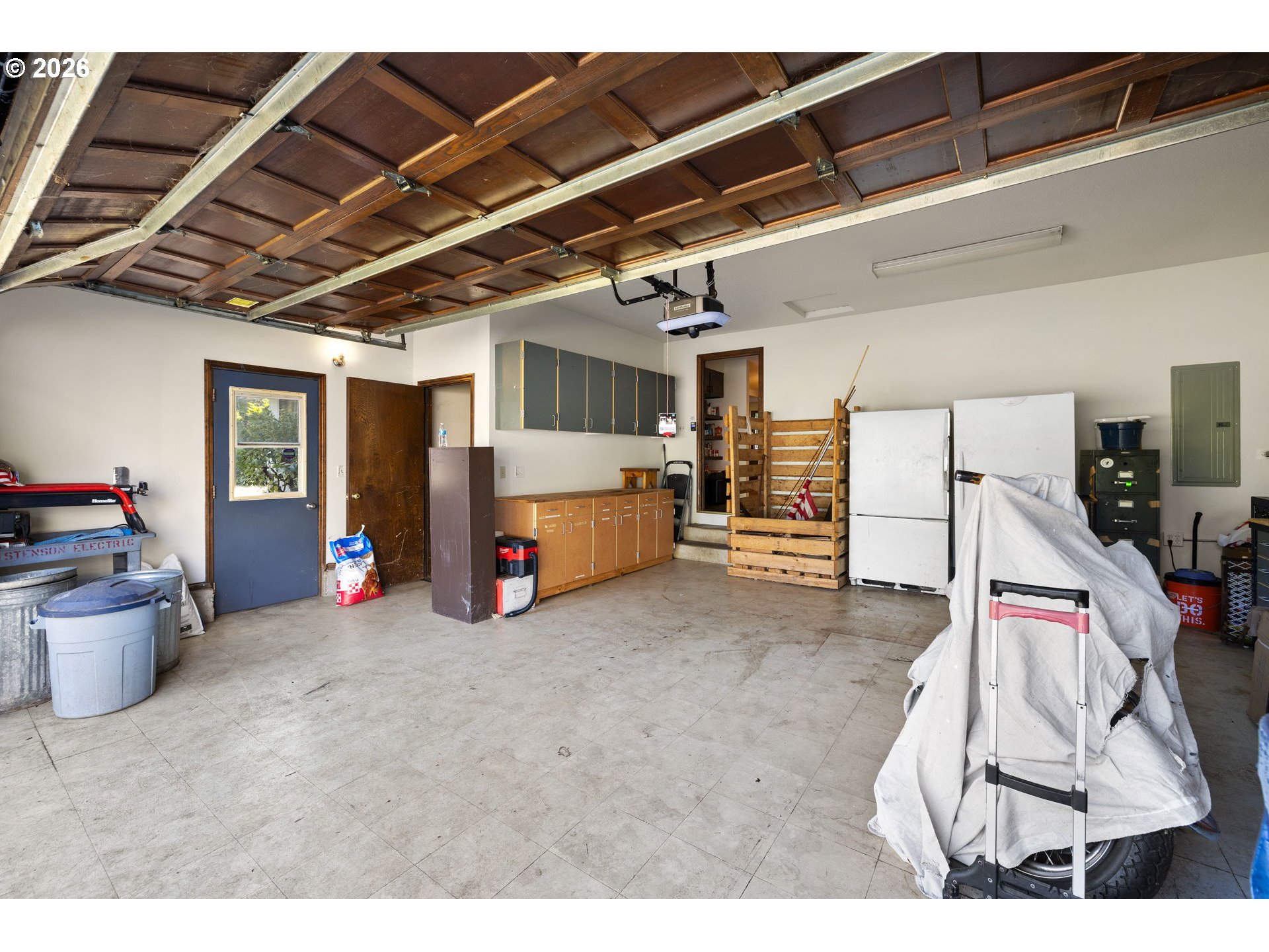 18489 South Ferguson Road Oregon City, OR 97045 - Photo 20 of 39 a view of a storage in a room