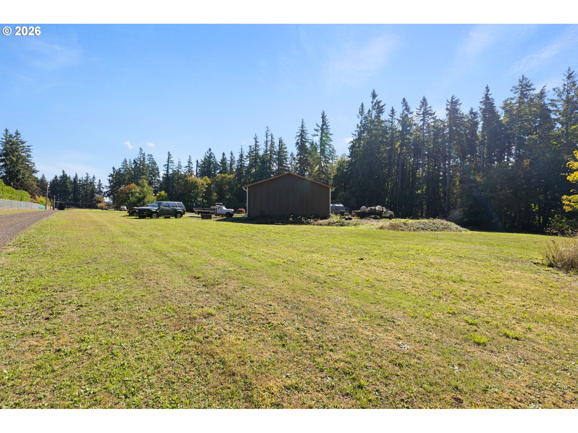 18489 South Ferguson Road Oregon City, OR 97045 - Photo 37 of 39 a view of an ocean and trees