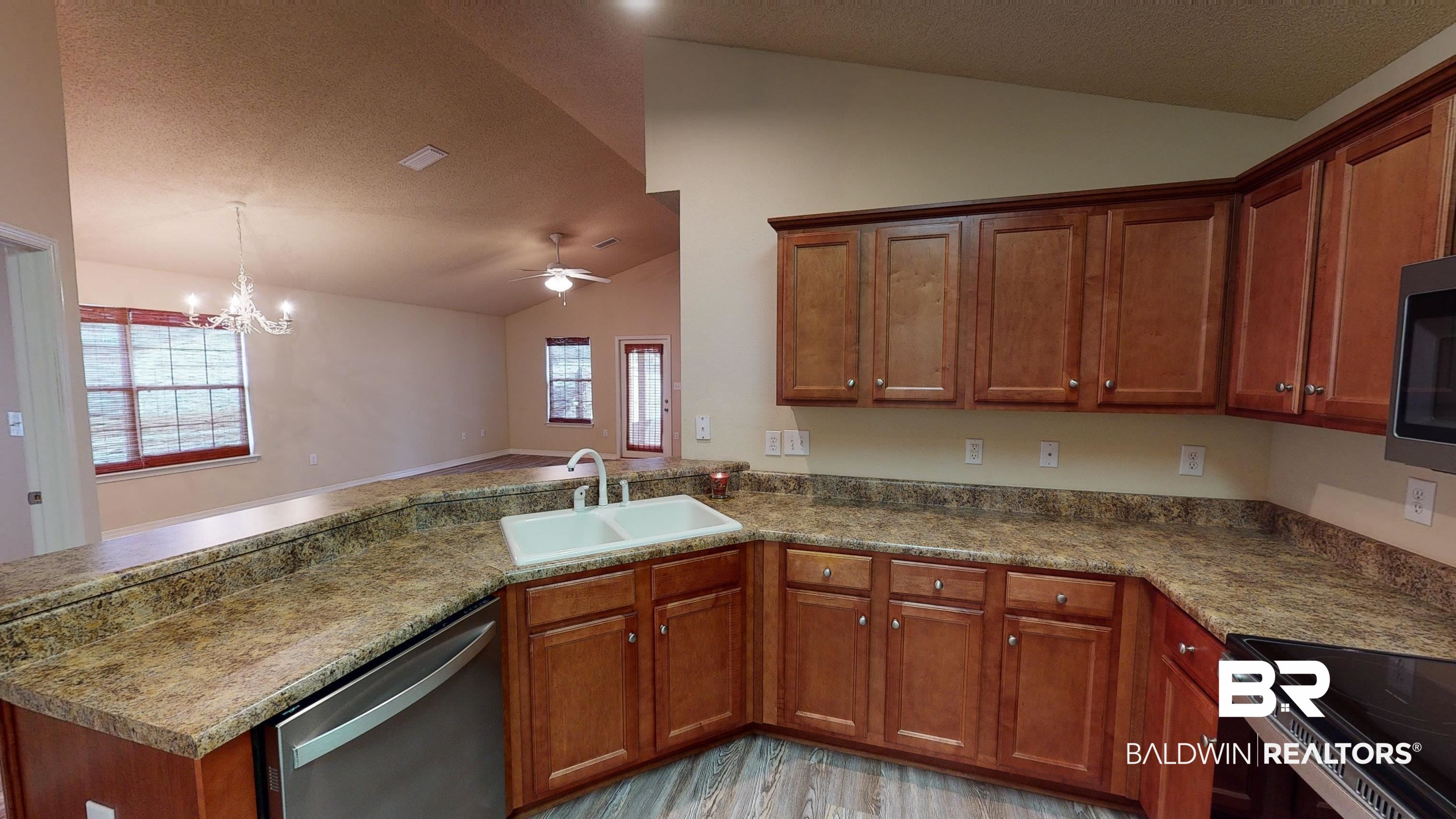 300 Wyatt Court Foley, AL 36535 - Photo 12 of 35