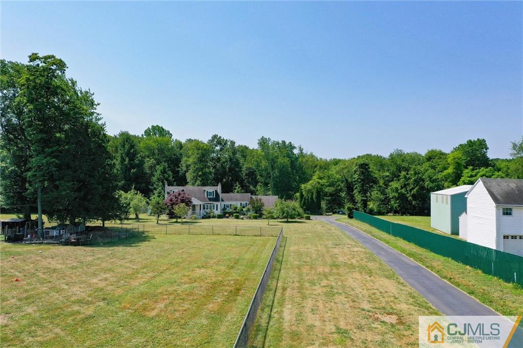 127 Stagecoach Road Millstone Township, NJ 08510 - Photo 33 of 39 Gallery Image 33