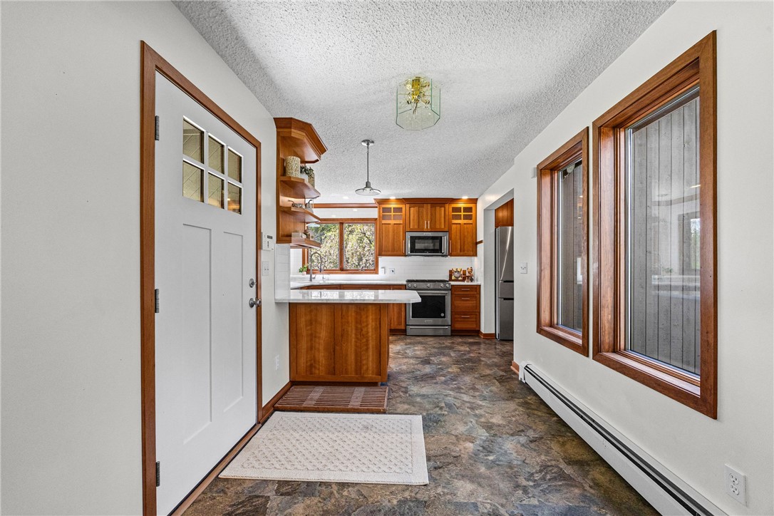 8122 West Hollow Road Naples, NY 14512 - Photo 4 of 50