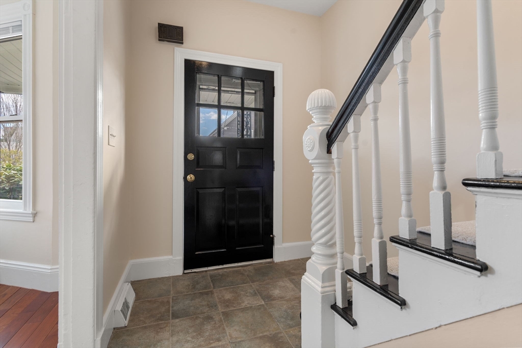 69 Clinton Street Newton, MA 02458 - Photo 8 of 24