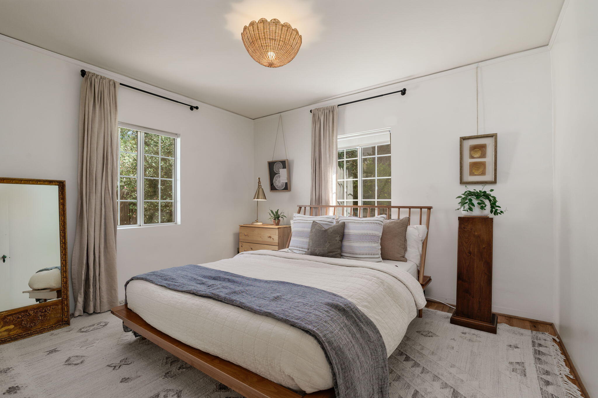 314 West Aliso Street, Unit A Ojai, CA 93023 - Photo 15 of 29 a bedroom with bed and window