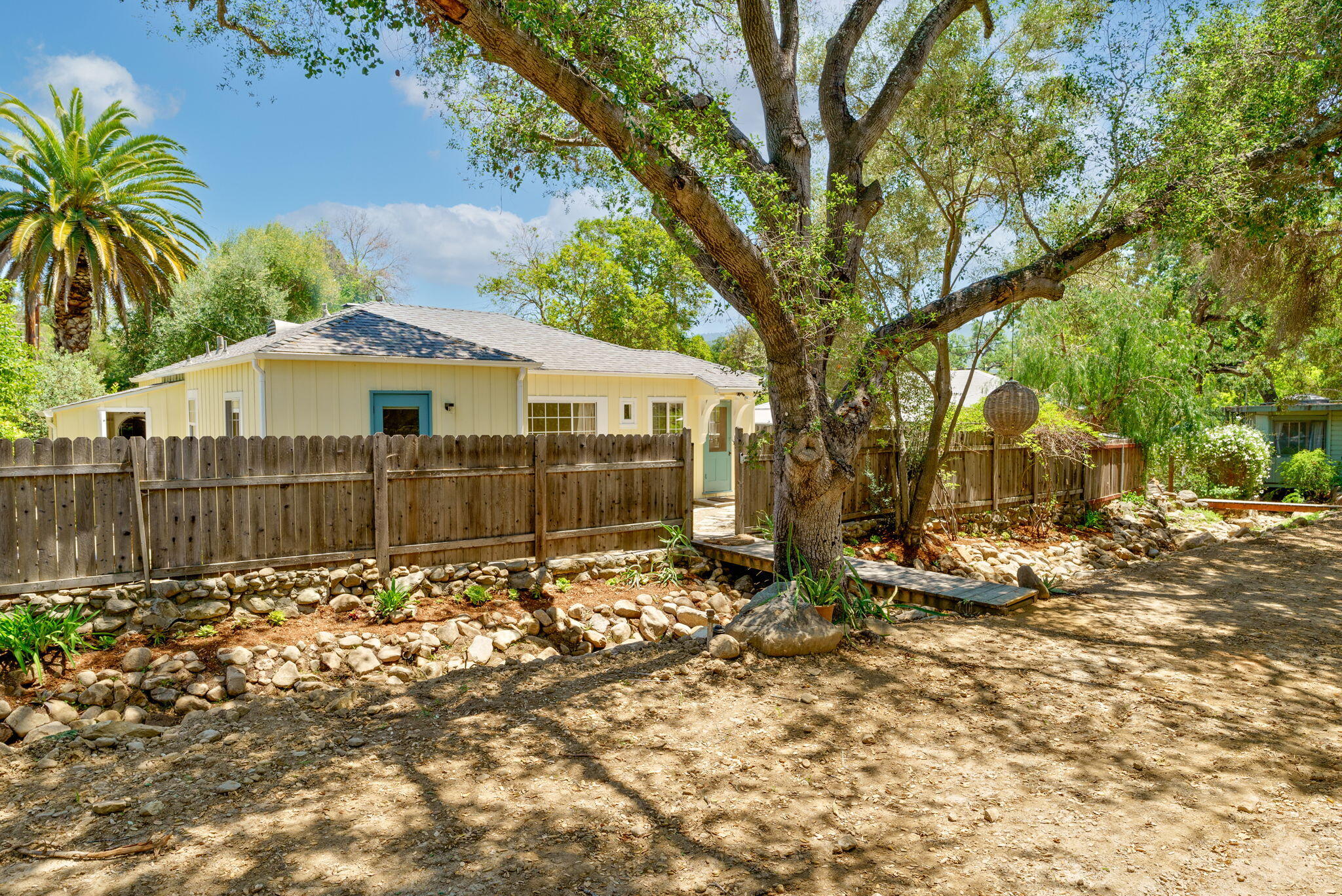 314 West Aliso Street, Unit A Ojai, CA 93023 - Photo 29 of 29 a front view of a house with a yard