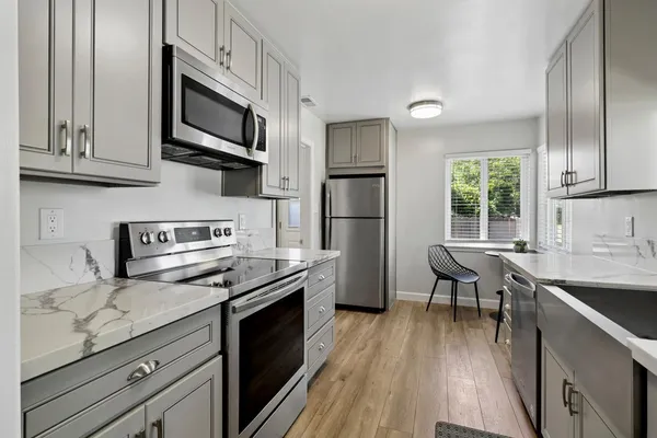 $859,900 | 6026 Sandlin Way, Sacramento, CA 95819
