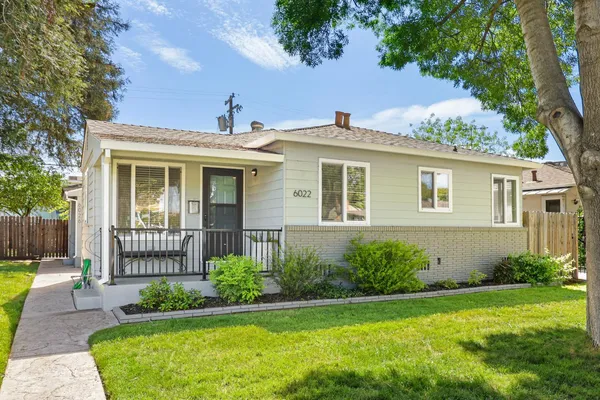 $859,900 | 6026 Sandlin Way, Sacramento, CA 95819