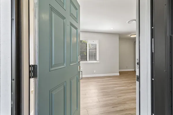 $859,900 | 6026 Sandlin Way, Sacramento, CA 95819