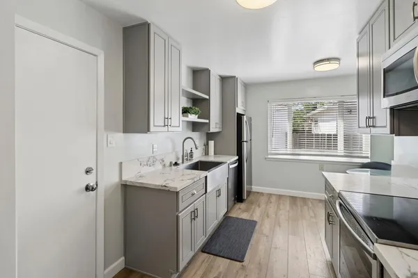 $859,900 | 6026 Sandlin Way, Sacramento, CA 95819