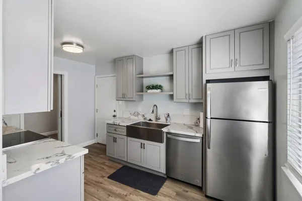 $859,900 | 6026 Sandlin Way, Sacramento, CA 95819