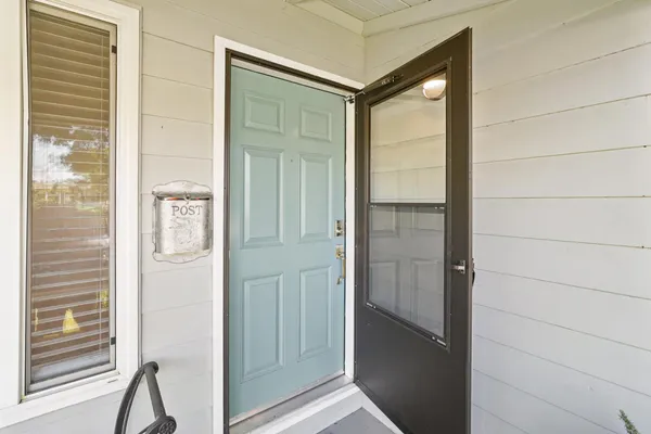 $859,900 | 6026 Sandlin Way, Sacramento, CA 95819