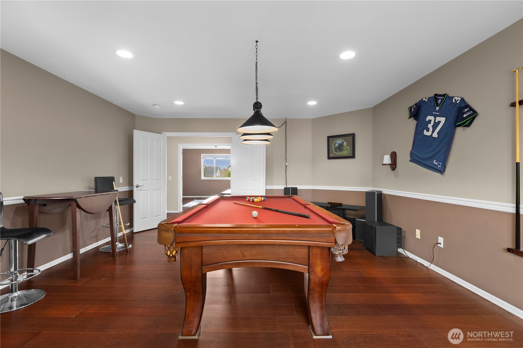 22040 Brier Road Brier, WA 98036 - Photo 23 of 36 Gallery Image 23