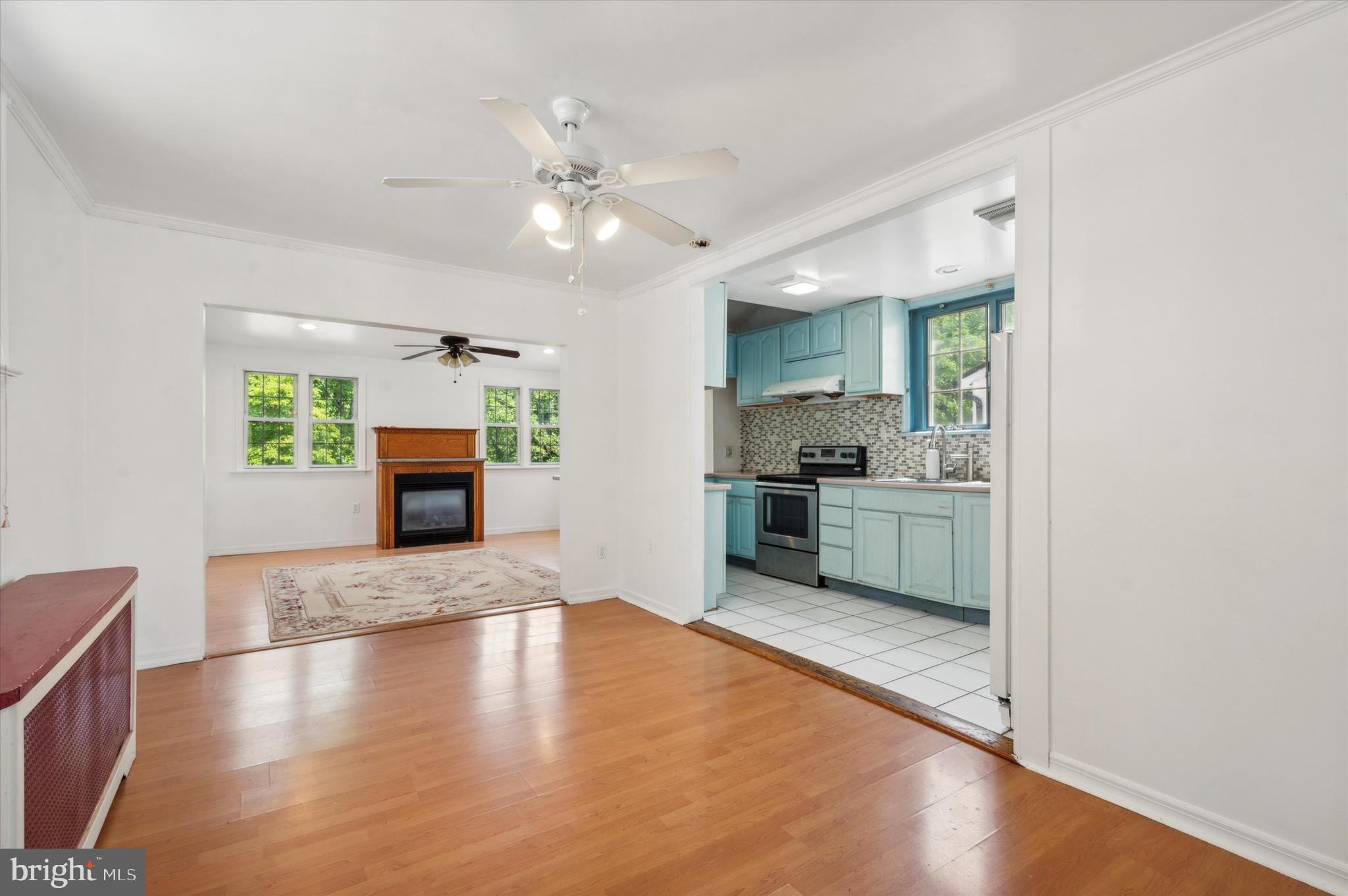 7801 Parkview Road Upper Darby, PA 19082 - Photo 8 of 26