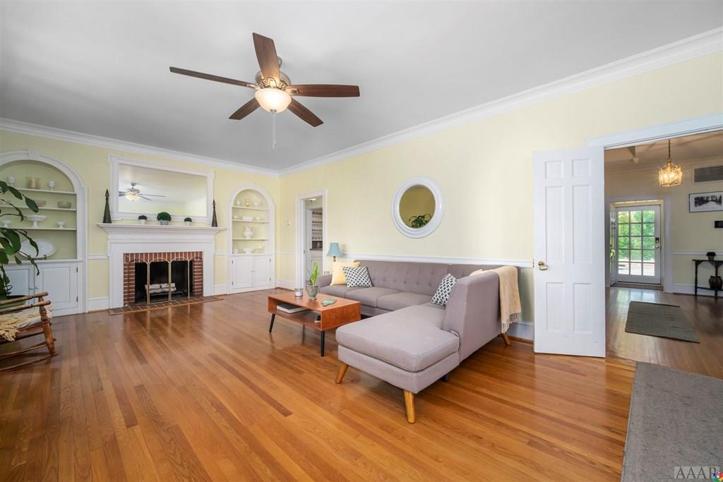 1803 Rivershore Road Elizabeth City, NC 27909 - Photo 8 of 45 Living Room