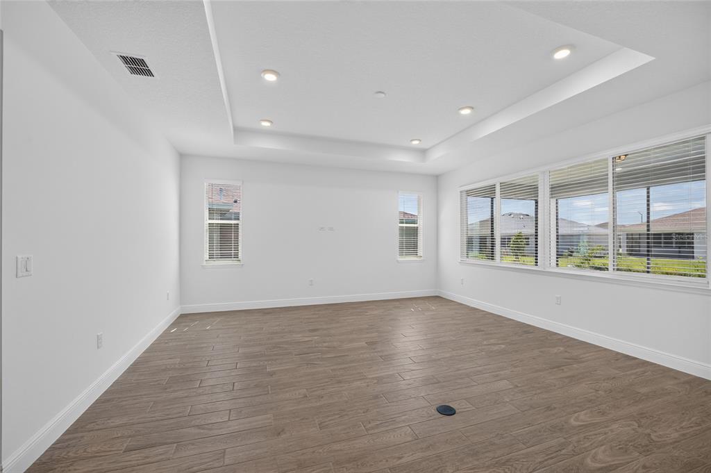 10195 Southwest 84th Ln Road Ocala, FL 34481 - Photo 11 of 52 Gallery Image 11
