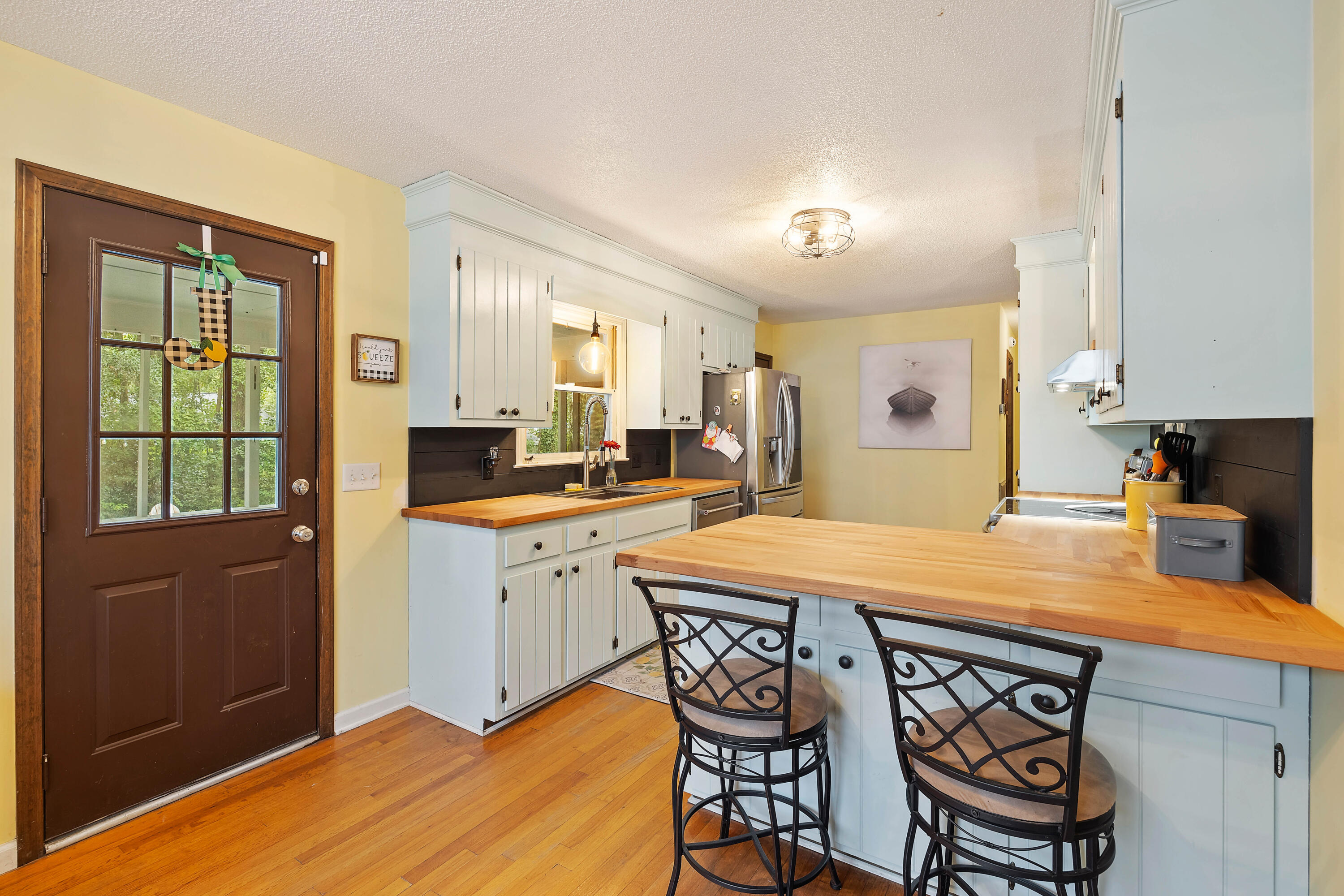 102 Spring Road Summerville, SC 29483 - Photo 23 of 38 CHS Real Estate Photography -16