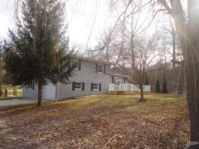 1693 North Etna Road Huntington, IN 46750 - Photo 15 of 18 Gallery Image 15